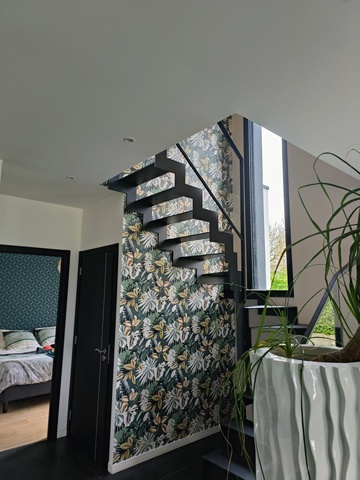 Rénovation intérieure d'un dégagement et de l'espace escalier
